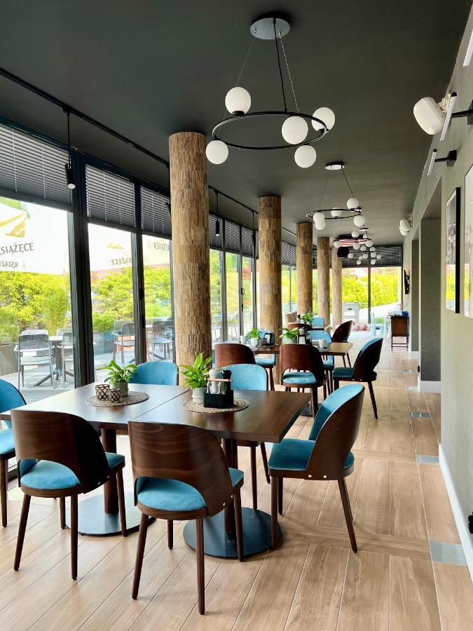 Bursztyn - Bernstein Spa & Wellness ドンプキ エクステリア 写真