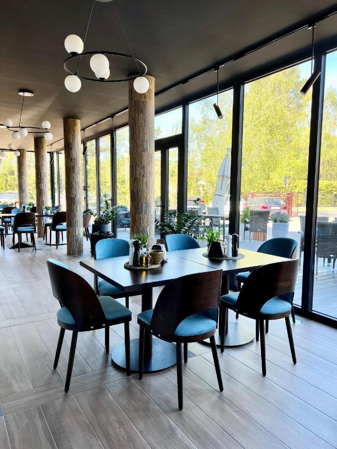 Bursztyn - Bernstein Spa & Wellness ドンプキ エクステリア 写真