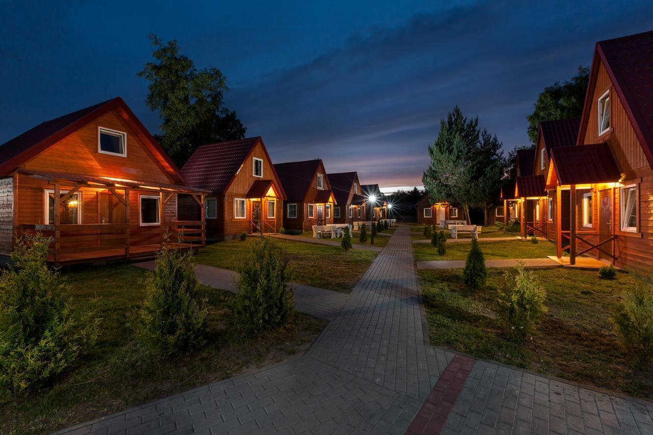 Bursztyn - Bernstein Spa & Wellness ドンプキ エクステリア 写真