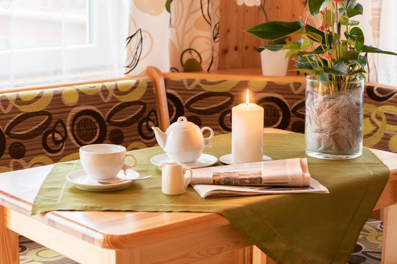 Bursztyn - Bernstein Spa & Wellness ドンプキ エクステリア 写真